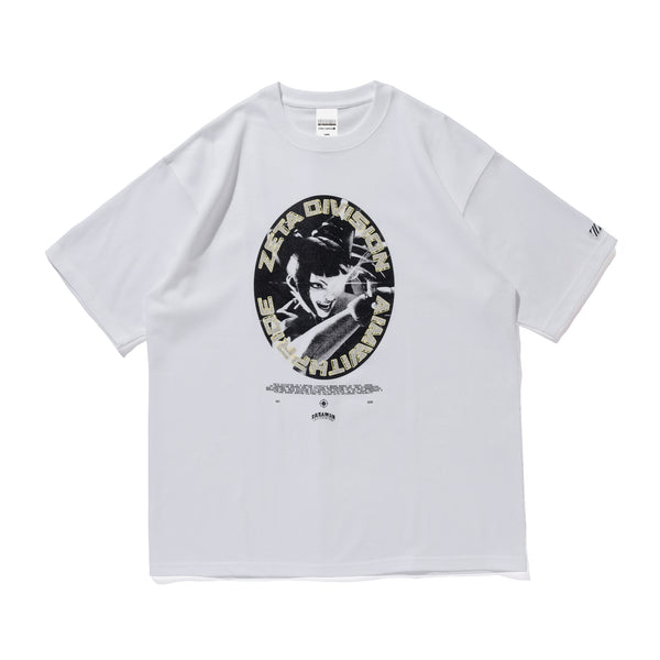 ジュリ ノベルティ  白Tシャツ STREET FIGHTER 6 × ZETA DIVISION JURI TEE / WHITE – ZETA DIVISION