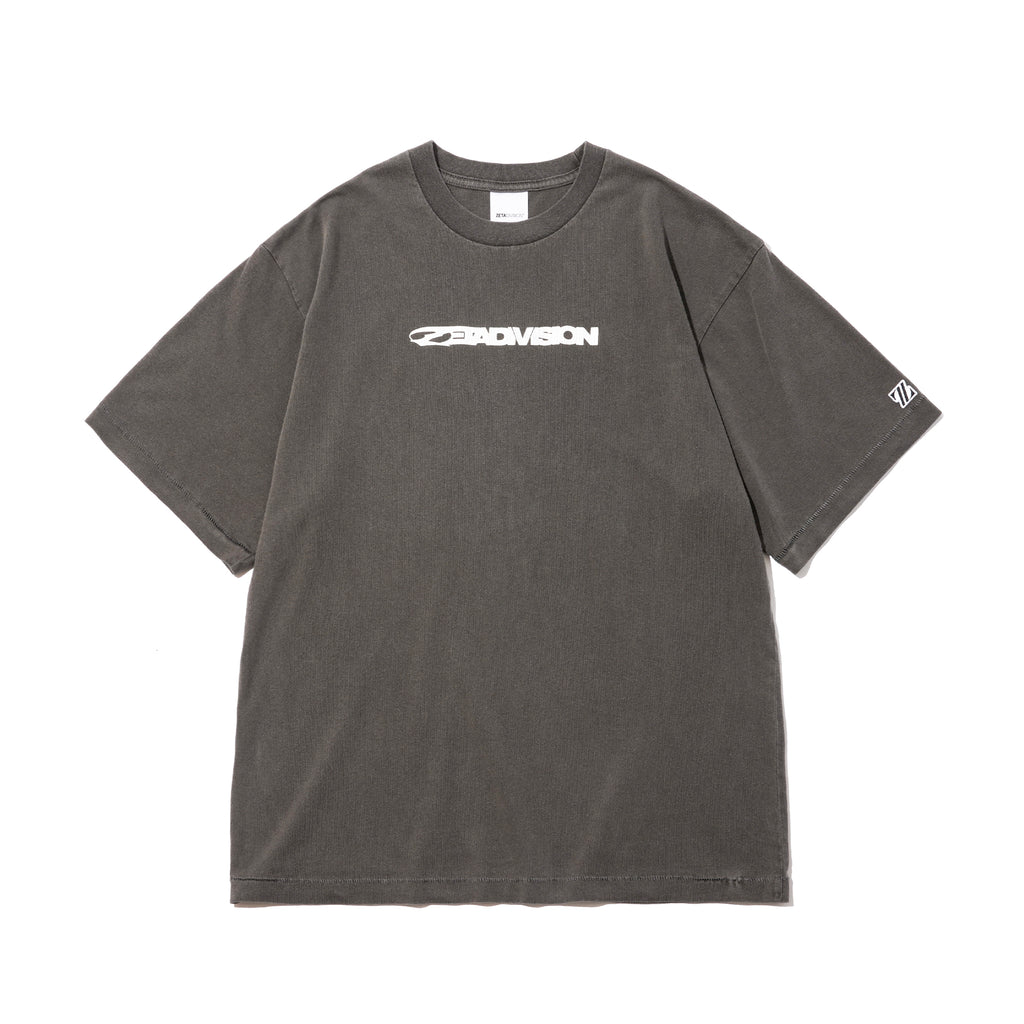 OVAL LOGO TEE PIGMENT DYED / SUMI – ZETA DIVISION STORE