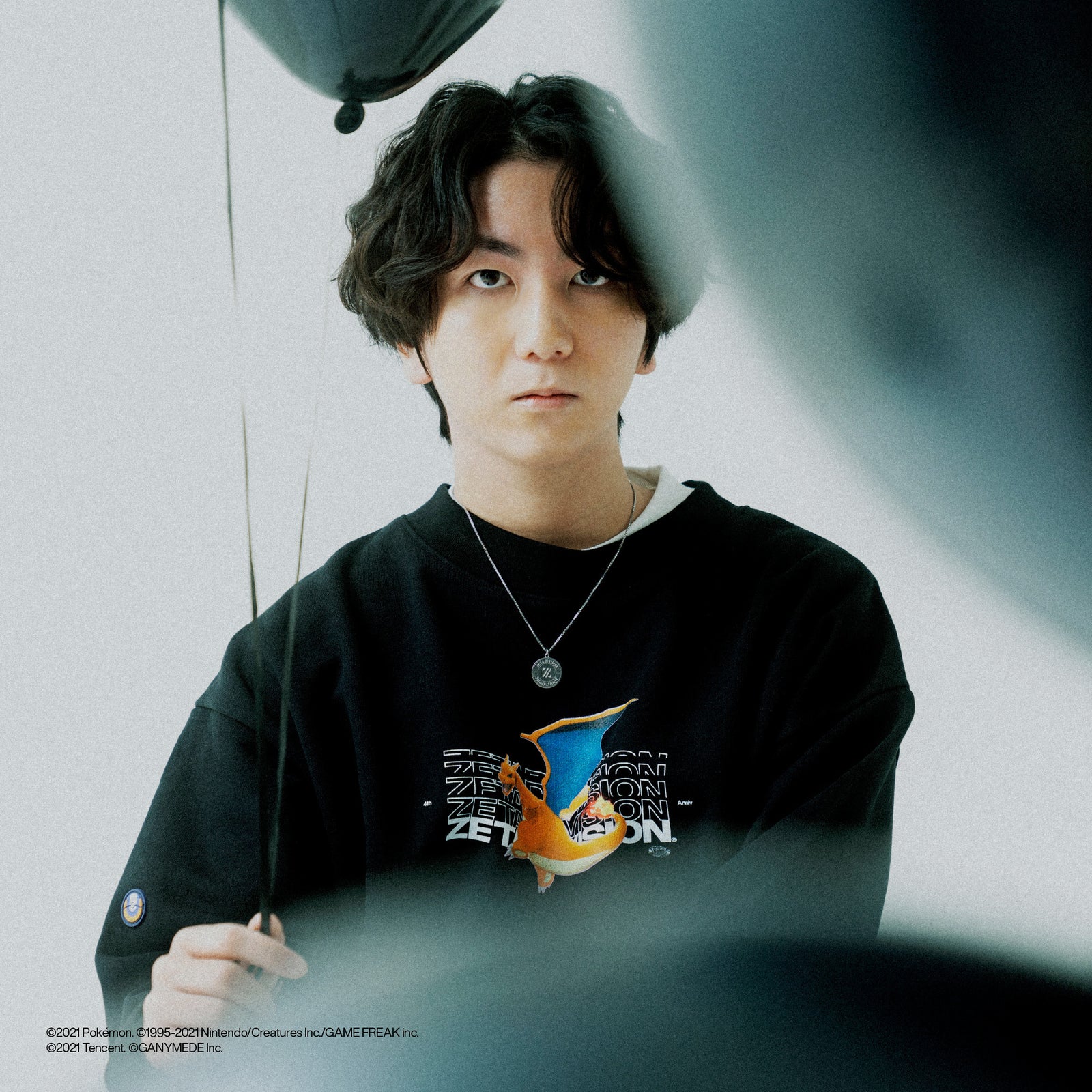 Pokémon UNITE × ZETA DIVISION CREWNECK LIZARDON / BLACK – ZETA