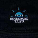 HENDERSON TA1YO / CLASSIC LOGO BUCKET HAT