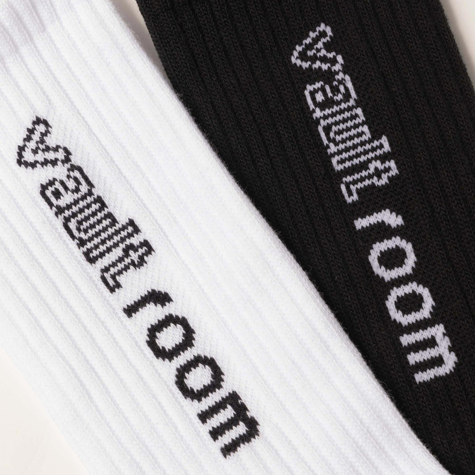 VAULTROOM LOGO SOCKS