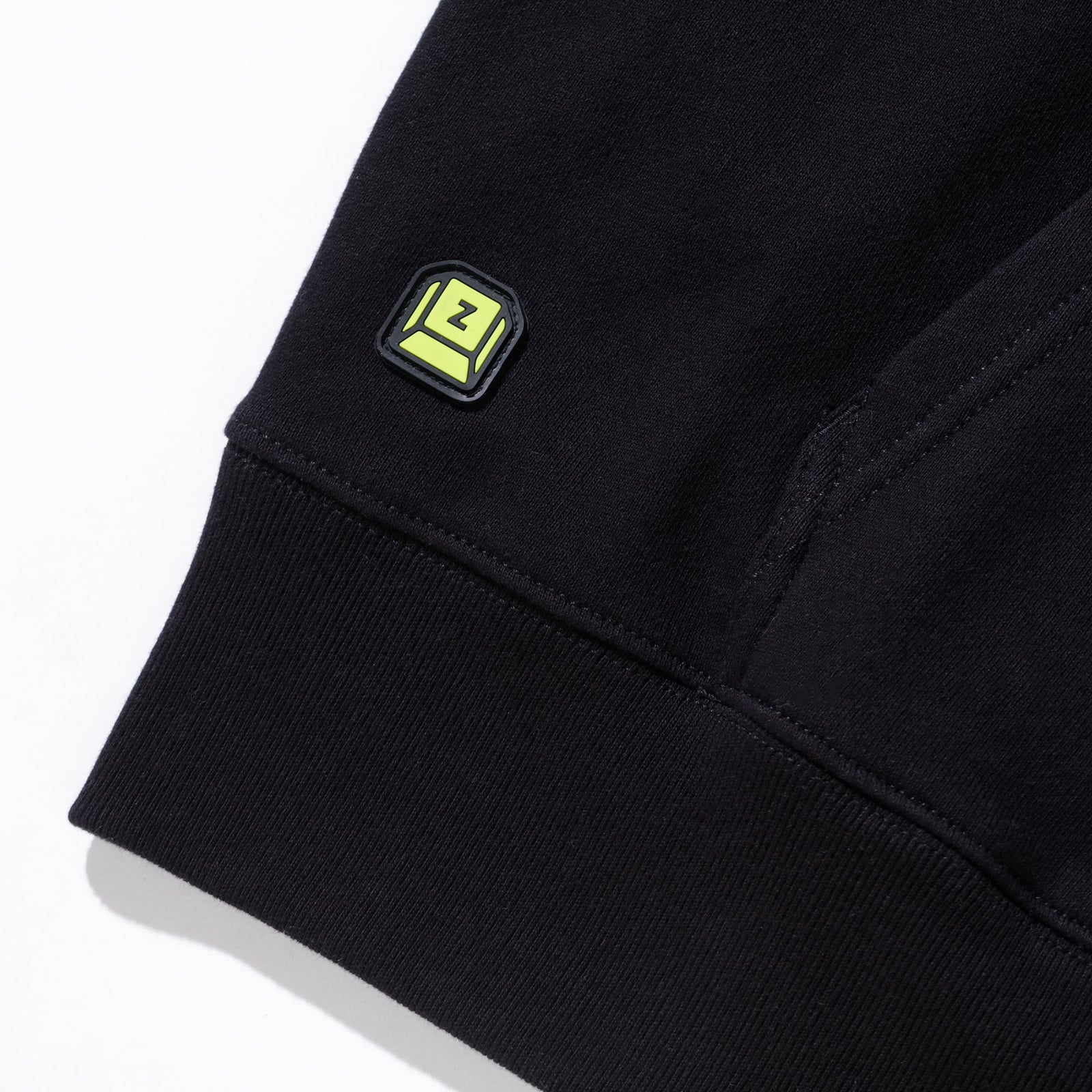 k4sen JOINS ZETA HOODIE / BLACK | ZETA DIVISION STORE
