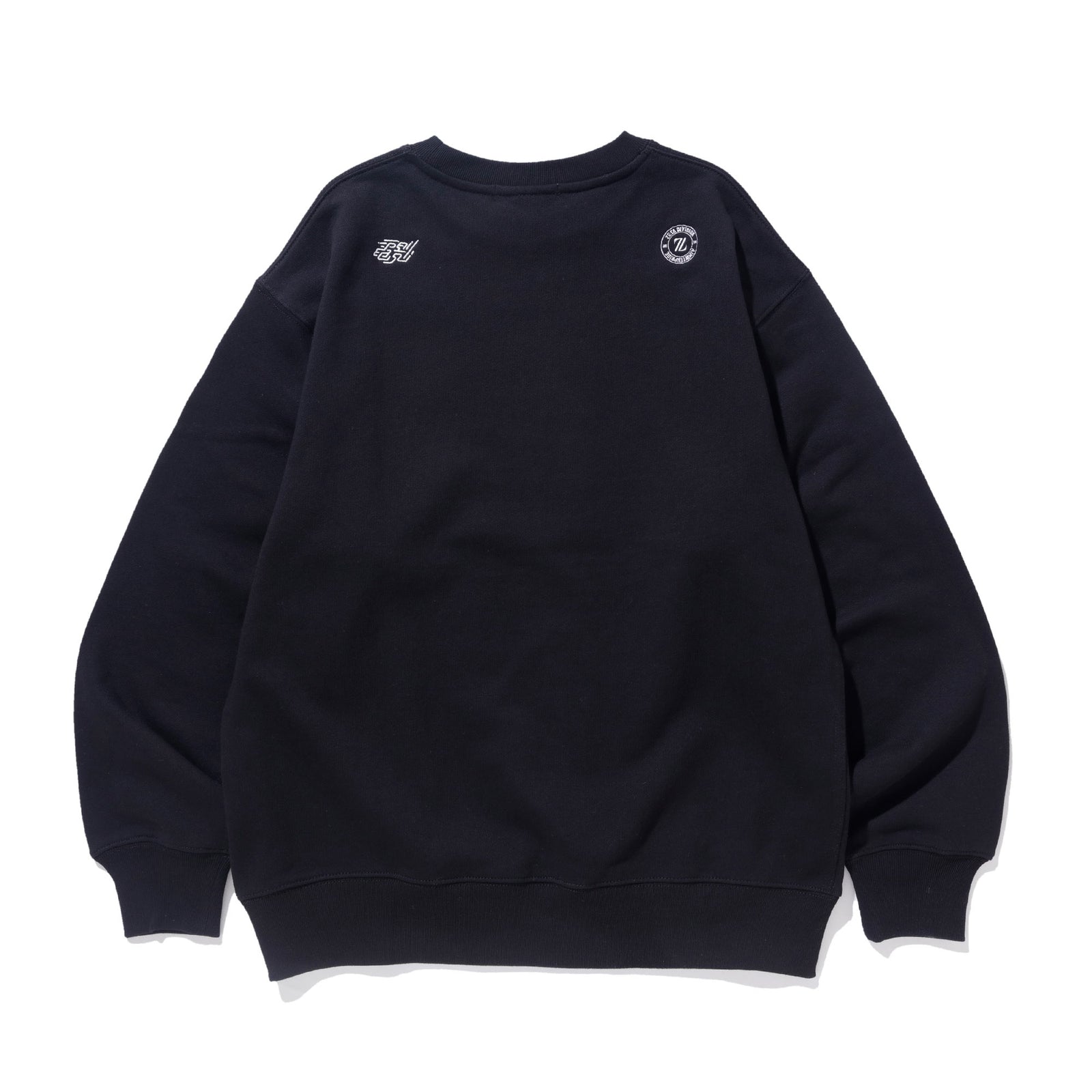 k4sen ANIME ILLUST. CREW NECK / BLACK | ZETA DIVISION STORE