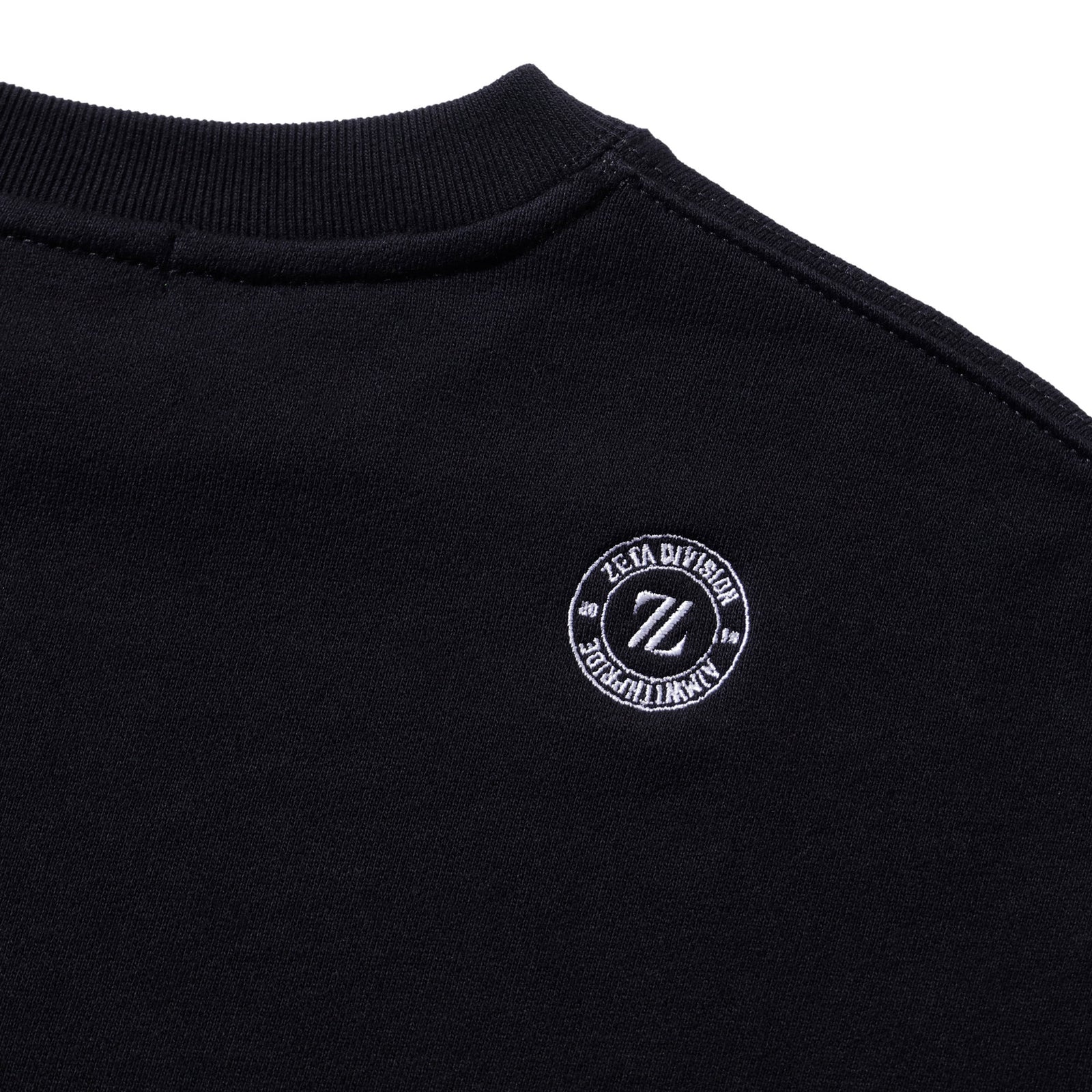 k4sen ANIME ILLUST. CREW NECK / BLACK | ZETA DIVISION STORE